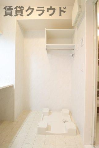 レーヴの洗面所|洗濯機置場