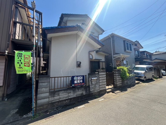 鶴ヶ島市鶴ヶ丘　中古一戸建　東武東上線　鶴ヶ島の前面道路含む現地写真