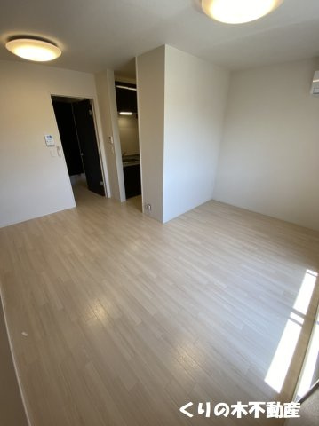 【居間・リビング】 | パサージュ　デュ　ヴァン | 反転タイプのお部屋の写真です（現況を優先いたします）