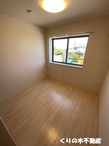 【寝室】 | パサージュ　デュ　ヴァン | 反転タイプのお部屋の写真です（現況を優先いたします）