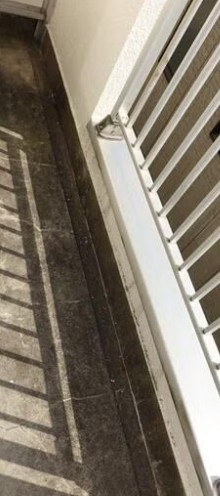 横浜市金沢区六浦南２丁目の賃貸マンションのバルコニー