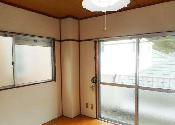 横浜市金沢区六浦南２丁目の賃貸マンションの居間・リビング