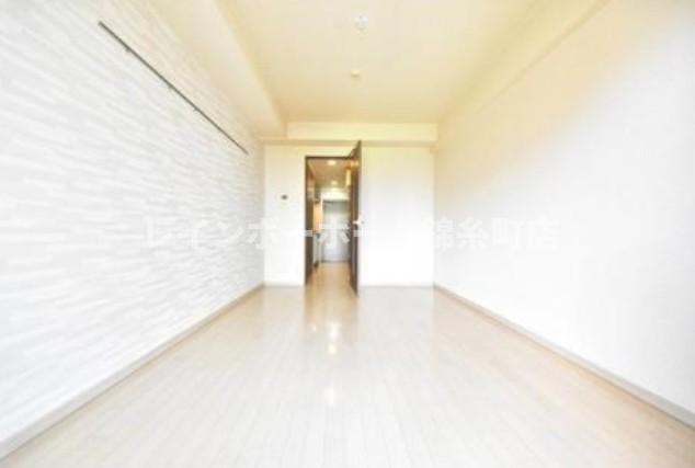 SQUARE潮見の内装