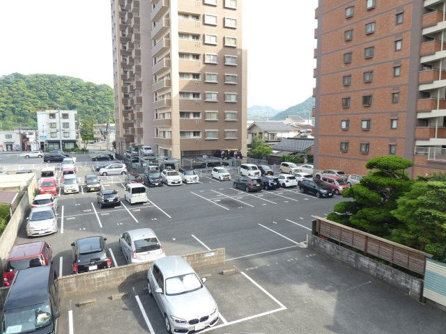 【駐車場】 | エイシンビル