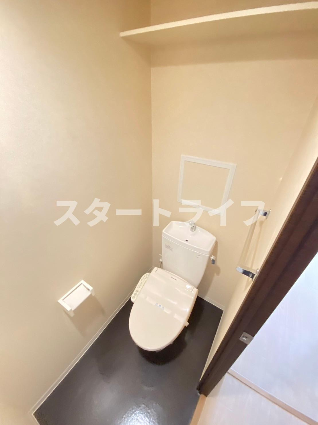 大阪市淀川区宮原１丁目の賃貸マンションのトイレ