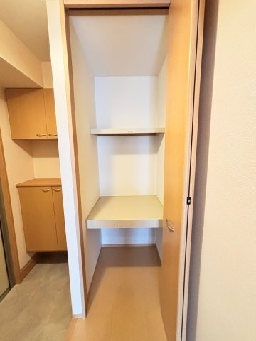 グローリア若葉台の収納