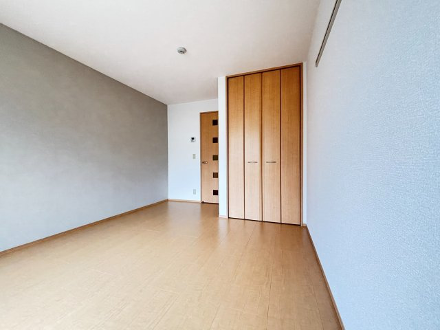 グローリア若葉台の居間・リビング