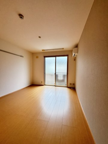 グローリア若葉台の寝室