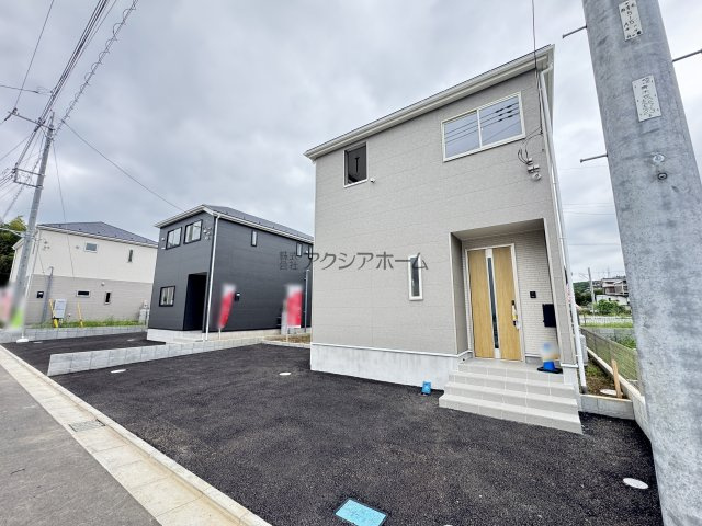 飯能市青木・全8棟　新築一戸建　1号棟　～LDK21帖～