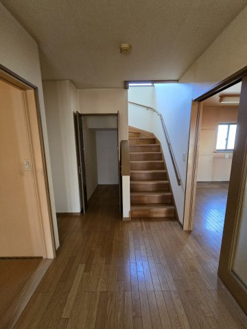 一宮市三条　戸建ての居間・リビング