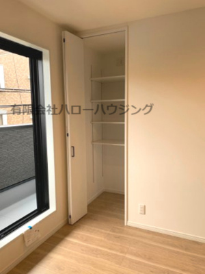 【内観：施工例】 | PLAISIR小松南町 新築戸建 | 収納