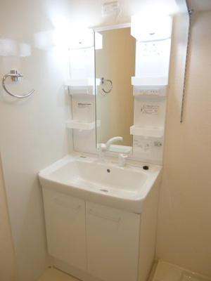 【洗面所】 | D-roomビオラ | 洗髪洗面化粧台