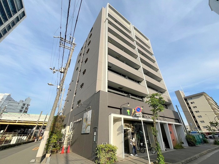 新大阪南グランドマンションの外観