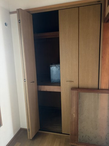 植田町本町一丁目 中古一戸建ての収納