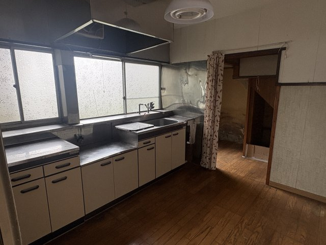 植田町本町一丁目 中古一戸建てのキッチン