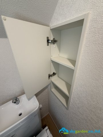 秦野市堀西第24　新築戸建　全2棟1号棟のトイレ