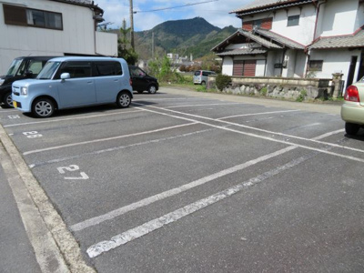 【駐車場】 | ベルシャイン柏原