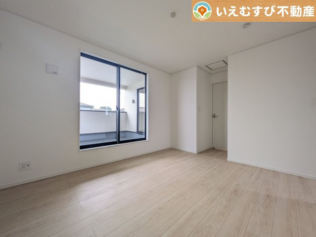 Cradle garden　大泉町寄木戸第18の洋室