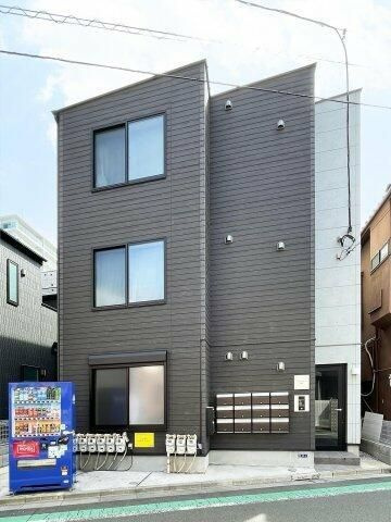 ハイスタンダード堀切の外観