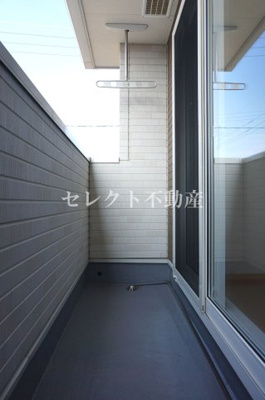 【バルコニー】 | ＶｉｏｌａⅡ | 【ＶｉｏｌａⅡ】バルコニーからの眺めを楽しみながら食事をしませんか