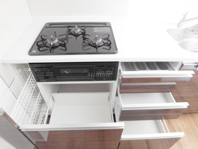 Ｌａ　Ｄｏｕｃｅｕｒ志茂のキッチン|キッチン下収納です☆