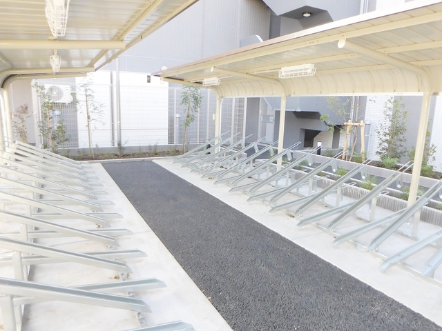 Ｌａ　Ｄｏｕｃｅｕｒ志茂のその他共用部分|駐輪場です☆