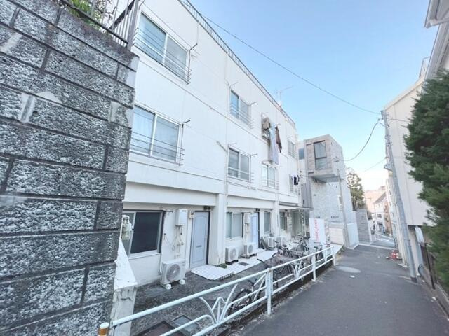 渋谷区上原２丁目のマンションの画像