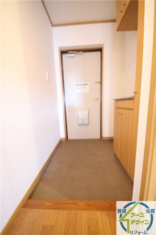 プラムガーデンの玄関