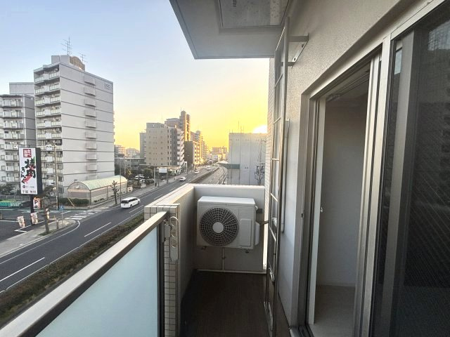 シルエラ甲南山手のバルコニー