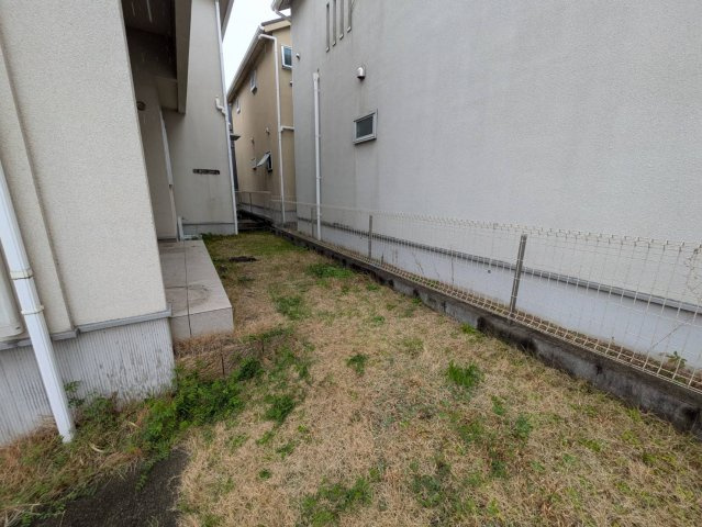 【庭】 | 平岡町土山一戸建て