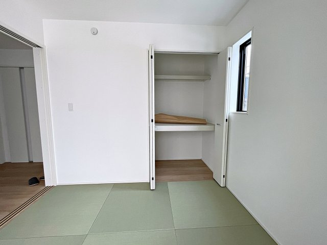 新築戸建・新築建売　郡山市咲田一丁目　桃見台小・第五中の和室|収納付きなのでお子様のお布団やおもちゃ入れなどに便利です！