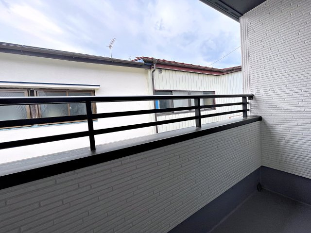 新築戸建・新築建売　郡山市咲田一丁目　桃見台小・第五中のバルコニー|バルコニーは南側に面しており陽当たりも良く快適！