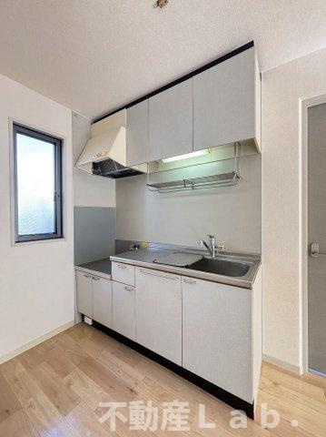 シャーメゾン古城　Ｂ棟のキッチン|※同一建物1階のお写真です。