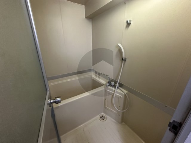 東大阪市御厨栄町３丁目の賃貸マンションの浴室