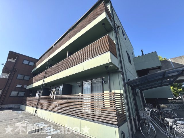 ピース・コウセイ 北佐古A棟の駐車場