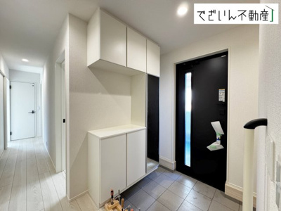 【玄関】 | LIGNAGE羽生市南5丁目【平屋】新築住宅 | 現地(2026年5月撮影)