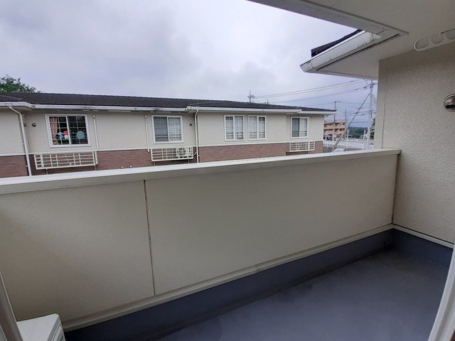 クレストガーデンⅡのバルコニー