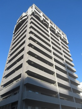 フローレンス西白島グランドアークの外観