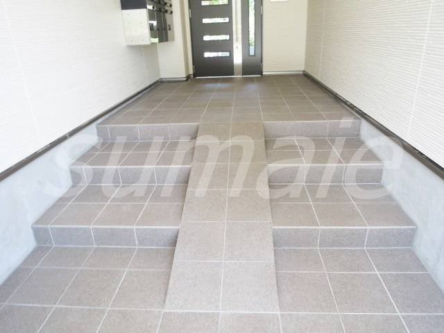 エルスタンザ北赤羽のエントランス|エントランスです♪