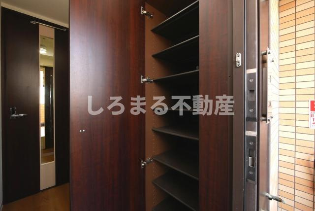 フレンシアノイエ難波南の収納