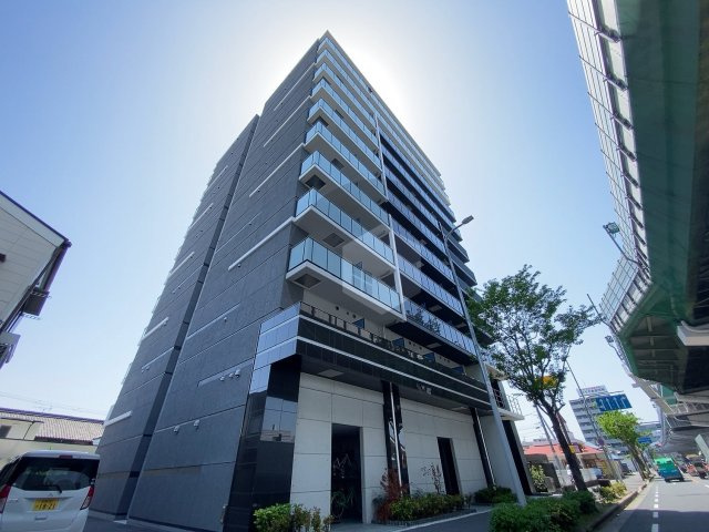 S-RESIDENCE高井田Centralの外観