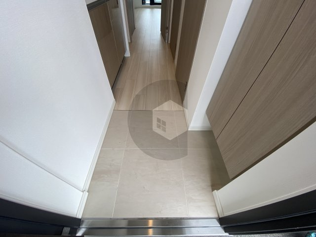 S-RESIDENCE高井田beletaの玄関