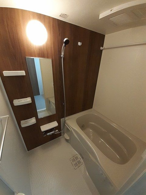サン　シェイド　レジデンスの浴室
