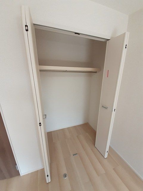 サン　シェイド　レジデンスの収納
