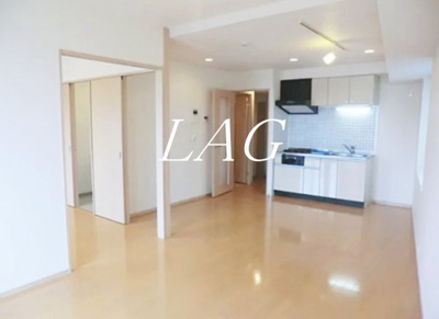 【居間・リビング】 | リヴェール・キワ | 洋室のお部屋です。