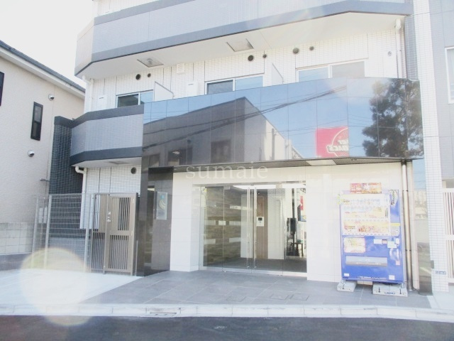 ＶＡＬＥＳＩＡ東十条ＣＩＴＹのエントランス|建物入口です☆