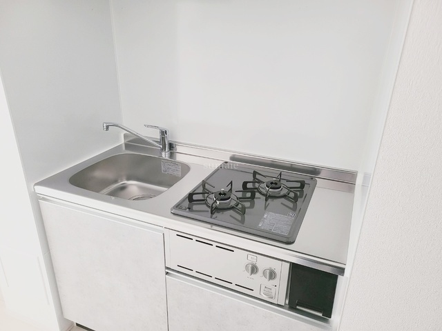 ＶＡＬＥＳＩＡ東十条ＣＩＴＹのキッチン|2口のシステムキッチンです☆