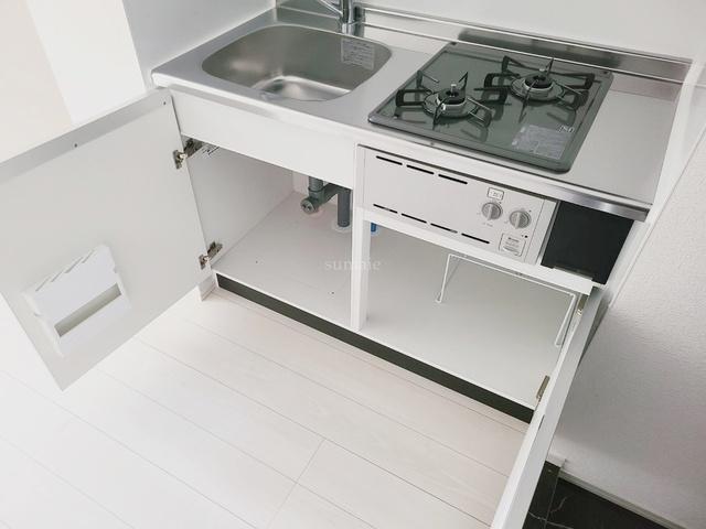 ＶＡＬＥＳＩＡ東十条ＣＩＴＹのキッチン|キッチン下部の収納です☆