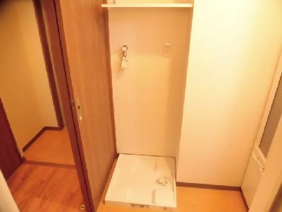 ビクトワール西大路御池の洗面所|洗濯機設置