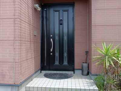 【玄関】 | 九十九里町下貝塚　中古戸建 | 落ち着いた玄関です